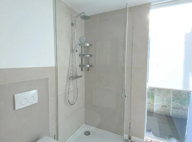 보트호텔 Homeboat Glamping 니우포르트